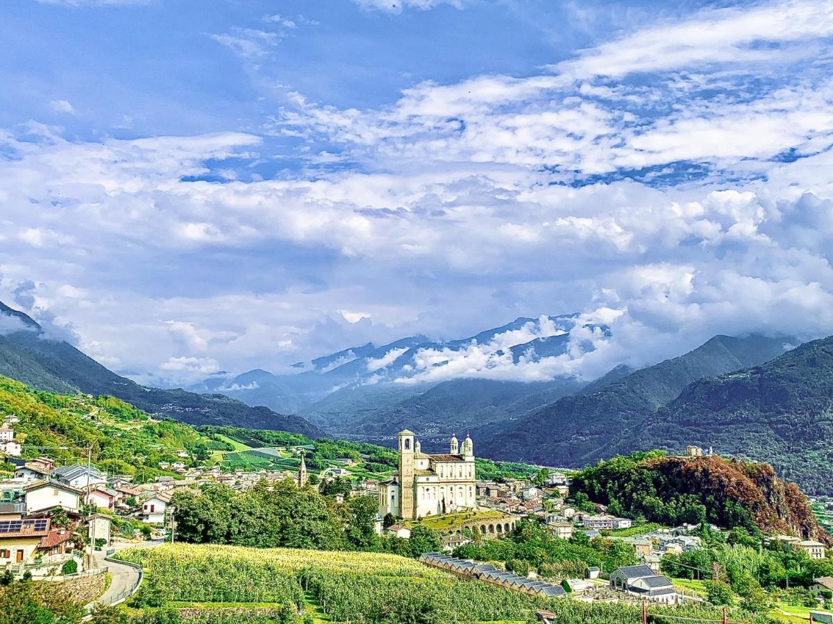 Panoramic Apartment Italian Alps Valtellina Near Sondrio, Tirano Poggiridenti Eksteriør bilde